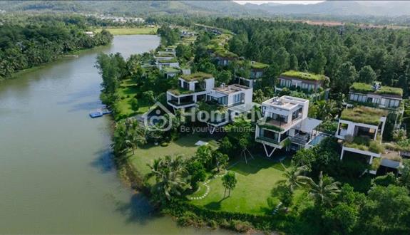 Bán biệt thự The Legend view hồ đắc địa nhất Flamingo Đại Lải, nội thất xịn sò, 300/700m, 28,5 tỷ