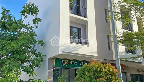 Bán gấp căn Lotus - Bãi Cháy Hạ Long cách biển 200m. LH: 0915 069 ***