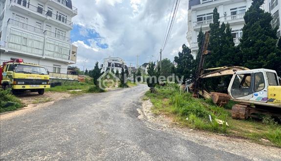 Bán gấp đất đẹp lô góc 2 mặt tiền tại đường Tô Hiến Thành Đà Lạt