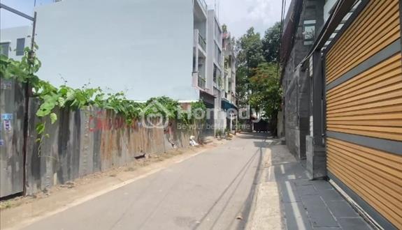 Bán quỹ đất lớn 2500m2 (35x70m) HXH Quốc lộ 13