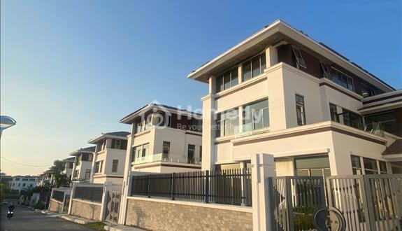 Cập nhập quỹ căn biệt thự FLC Hạ Long, giá chỉ từ 10,5 tỷ. Lh:0915069***