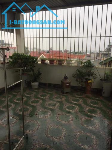 NAM TỪ LIÊM - LÔ GÓC - CHỦ TỰ XÂY TÂM HUYẾT - NGÕ THÔNG - OTO CÁCH 50M - 5 TẦNG 35M2 MT 4M
