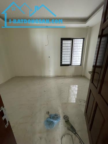 Bán nhà mới xây 5 tầng Cổ Điển A, Tứ Hiệp Dt 35m 5 tầng 4,8 tỷ
