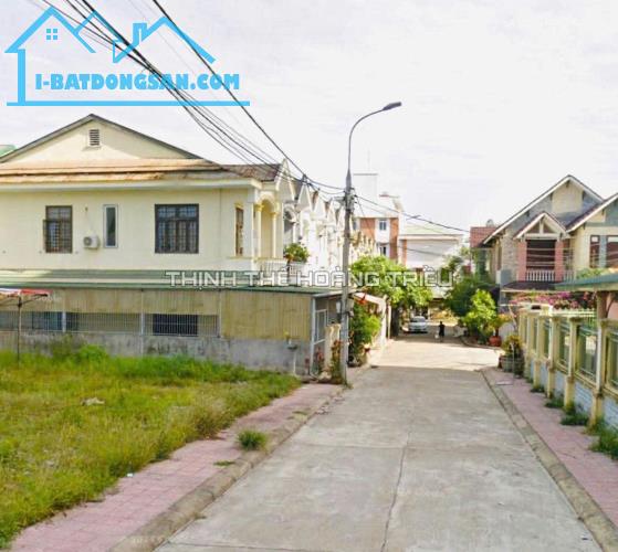 BÁN ĐẤT KIỆT HUỲNH THÚC KHÁNG - ĐÔNG LỄ