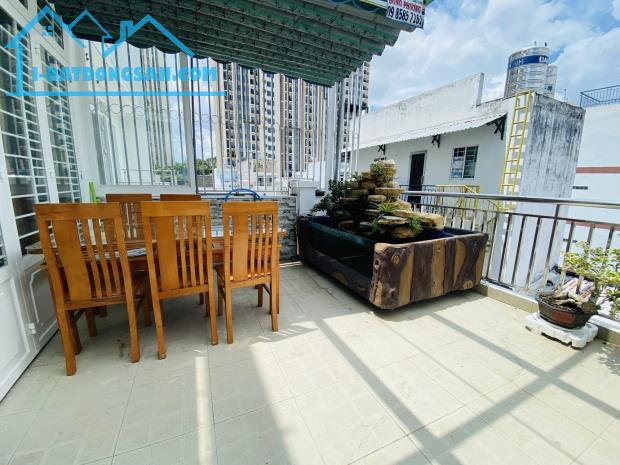 Gấp Bán Siêu Phẩm Xe Hơi Ngủ Trong Nhà, CMT8 Quận 10, 10PN, 4.2x13m, Giá Chỉ 13,3 Tỷ.
