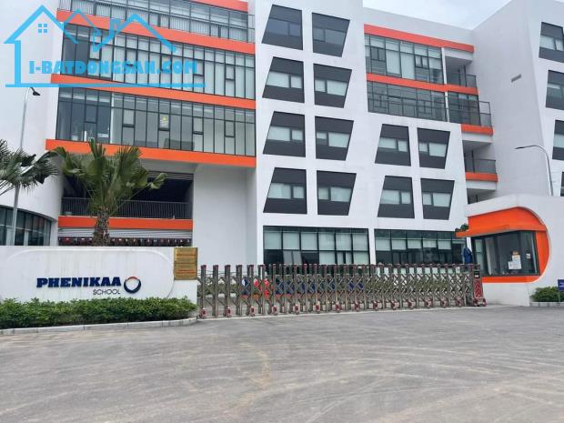 Phân lô Tu Hoàng,Kinh doanh, vỉa hè ô tô tránh giá 9.1 tỷ