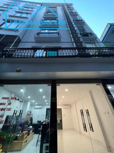 Bán nhà mặt phố Nguyễn Trường Tộ, Ba Đình, ô tô tránh, kinh doanh, giá 42 tỷ