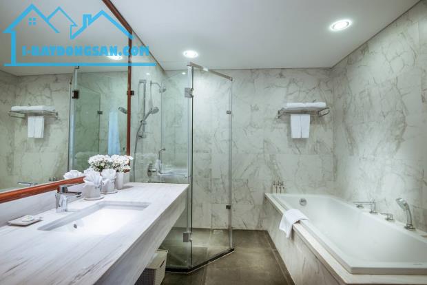 Bán khách sạn phố Mai Anh Tuấn, 65m2, xây 9 tầng, mặt tiền 6,1m, 2 mặt thoáng, Giá 18,2 tỷ