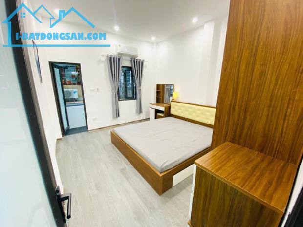Bán nhà Định Công DT 40m/ 3,15 tỉ. Ô tô gần nhà