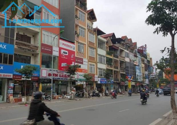 Bán gấp nhà mặt phố Thanh Nhàn, vỉa hè rộng, 70m2, MT 3.4m, 21 tỷ
