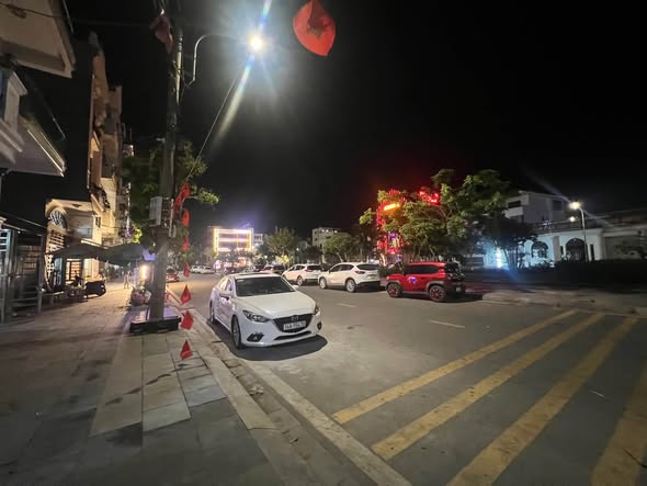 Tầng Cột 5
