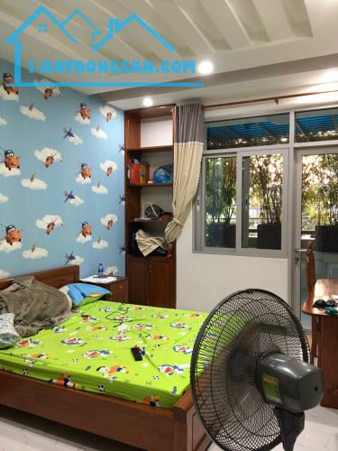 Bán biệt thự đẹp 8x20 hướng tây kdc D2D p Thống Nhất,TP Biên Hoà. Giá chỉ 20 tỷ