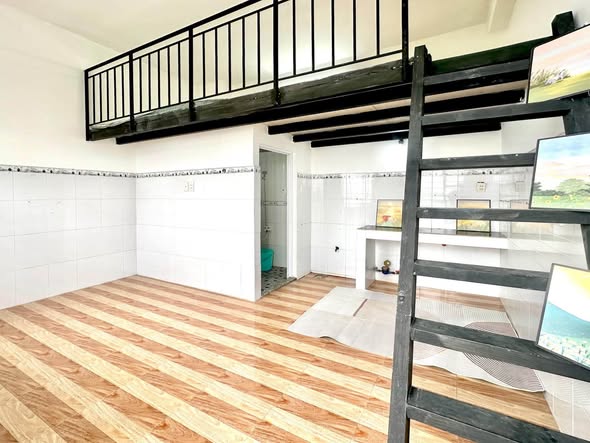 Phòng có gác giá rẻ Quận 8