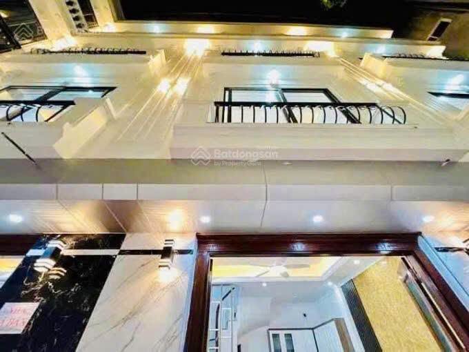 Cần cho thuê nhà riêng ngõ 225 Quan Hoa, Cầu Giấy MỚI ĐẸP