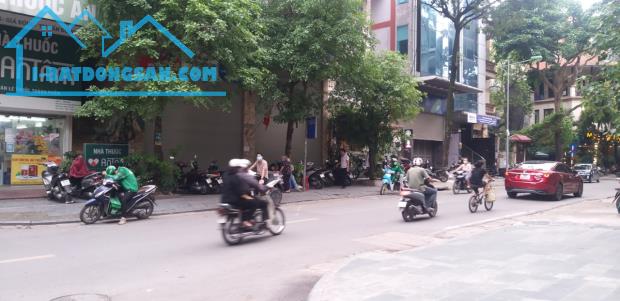 MẶT PHỐ TRẦN QUANG DIỆU QUẬN ỦY ĐỐNG ĐA DT81m2 THANG MÁY + MẶT TIỀN ĐẸP