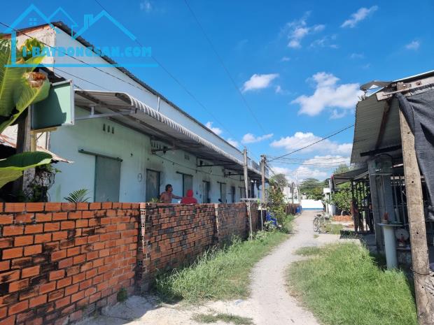 bán nhà trọ 11x63m xã Đức Lập Hạ, Đức Hòa Long An thổ cư 100% giá 6.9 tỷ Lh: 0949 861 287