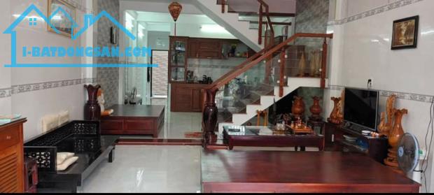 Bán nhà 3 tầng Phan Thanh, Để lại toàn bộ nội thất, DT52m2, chỉ 4 tỷ x