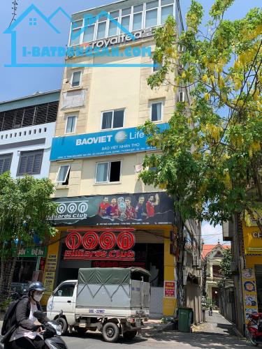 Bán nhà mặt phố Ngô Xuân Quảng, Trâu Quỳ, DT 80m2, 5T, lô góc 3 thoáng, 15tỷ, KD sầm uất