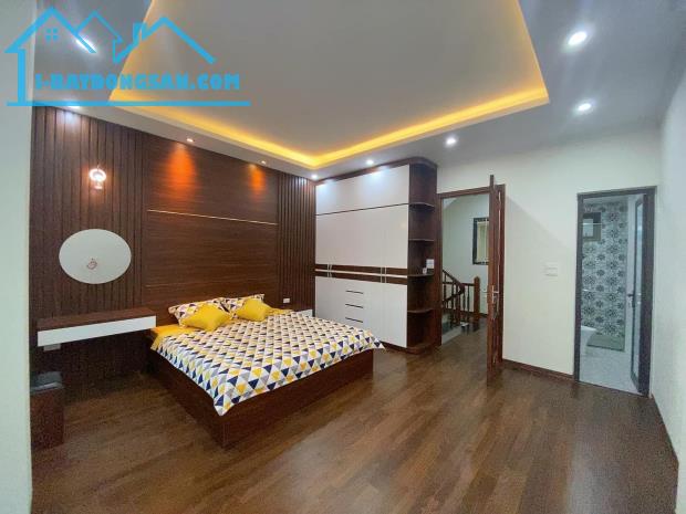 MP Nguyễn Văn Lộc, Mỗ Lao, DT 83 m2, MT 5 m, 5T, Làng Việt Kiều EU, giá 26 tỷ 890