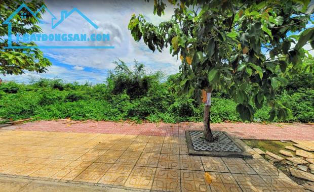 Đất Biệt Thự KDC D2D, Thống Nhất, Biên Hòa, 450m2, giá 32 tỷ.