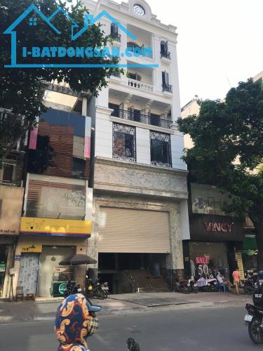 Cực Rẻ, Bán Mặt Phố Vương Thừa Vũ, Thanh Xuân: “ 40 tỷ”, 180m2, 8 tầng. Vị TRí cực đẹp,.