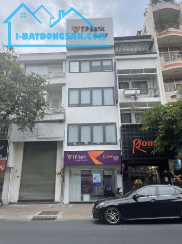 Bán nhà mặt tiền đường Trường Sơn Quận 10. DT: 4.2x22M, nhà trệt 2 lầu ST giá 23 tỷ TL