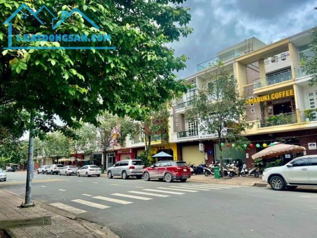 Nhà 1T2L mặt tiền N1 KDC D2D Thống Nhất, Biên Hòa, 95m2, 13,8tỷ.