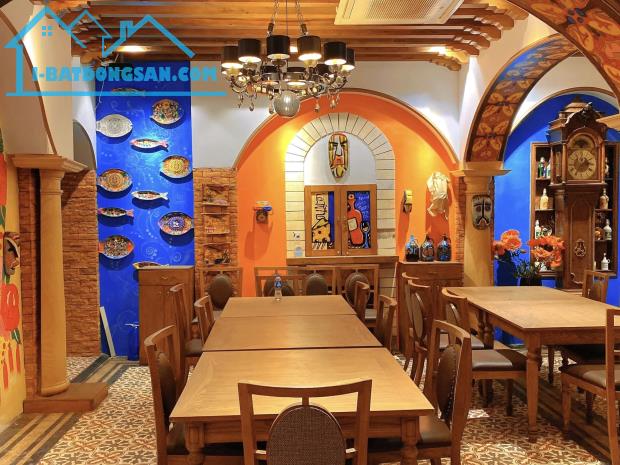 💥 Bán Nhà hàng Phố Ngọc Khánh, Ba Đình, 125m2 5T Thang máy, MT 8.2m, Chỉ 33 Tỷ 💥
