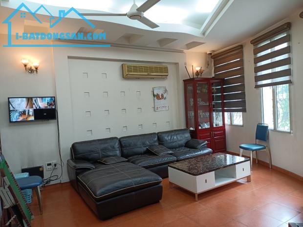 💥 Bán nhà Mặt phố Tràng Thi, Hoàn Kiếm, 50m2 6T, MT Khủng 9.4m, Chỉ 46.5 Tỷ 💥