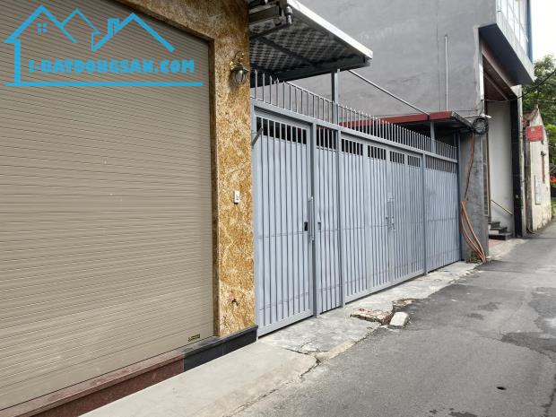 💥 Bán Nhà, Đất Lạc Long Quân, Sát phố, Ô tô, Gần Hồ Tây, 138m2 C4, MT 8.5m, Chỉ 29.5 Tỷ