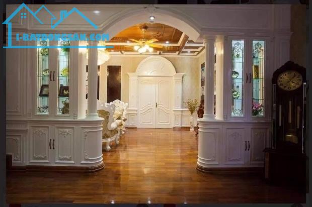 Bán Biệt Phủ Thoại Ngọc Hầu 429m2 , 5 lầu chỉ 58 tỷ .