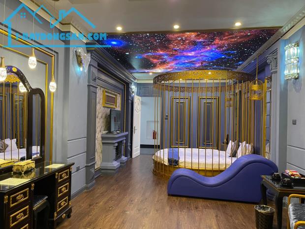 💥Khách Sạn Đầm Trấu, Hai Bà Trưng, 400m2 10T 54 Phòng, 12 Tỷ/năm, MT 13m, 55.8 Tỷ 💥