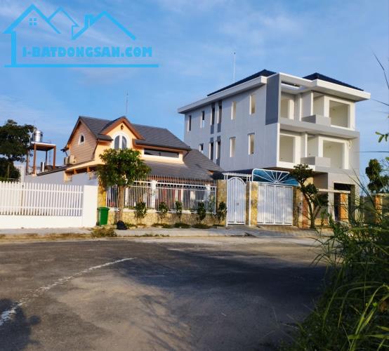 Chủ cần bán đất nền KDC Phú Nhuận, DT 270m2, giá 82tr/m2, đón nắng, phường PLB, TP.Thủ đức