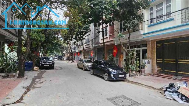 Bán Nhà Phân Lô Ngô Thì Nhậm 40m mt4m 6t thang máy vỉa hè kinh doanh, ô tô vào nhà