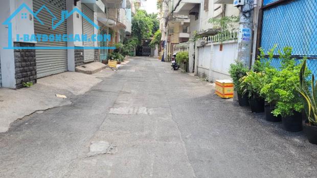 NHÀ XINH ĐẸP Ô TÔ ĐỖ CỔNG - NGUYỄN VĂN TRỖI TÂN BÌNH - 4TẦNG 3PN 27M2 - CHỈ 3 TỶ TL.