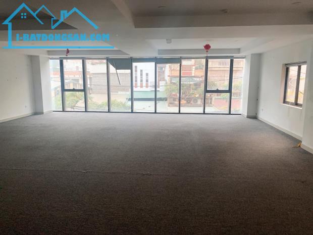 Bán nhà Cầu Giấy 110m2 , mặt tiền 5m , ô tô tránh , giá chỉ 26,5 tỷ .