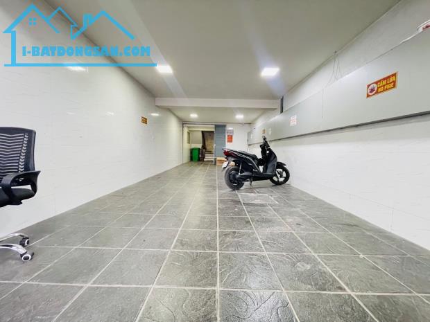 Bán nhà Mặt Phố trần Phú 83m 8tầng thang máy,vỉa hè rộng,vị trí cực đẹp,Kinh doanh đỉnh