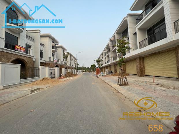 Bán căn góc Biệt thự xây thô 1 trệt 2 lầu 200m2, KDC Bửu Long 3 giá chỉ 9.5 tỷ