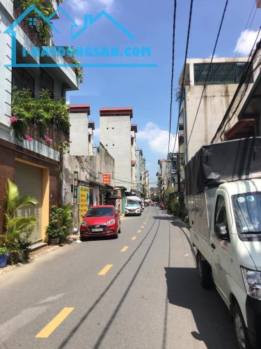 Bán đất đường Trâu Quỳ Gia Lâm, DT 53m, mt 4,6m, oto vào đất, vị trí đắc địa_3,5tỷ