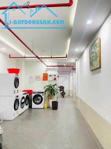 CCMN MỖ LAO 78m mt4,8m 8tầng 18P gác xép, ngõ rất to, nông gần Phố,Thông tứ tung
