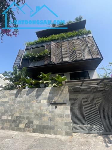 Bán nhà căn góc 436A đường 3/2 Quận 10. DT: 6x20M, nhà hầm 4 lầu đẹp giá 27 tỷ TL
