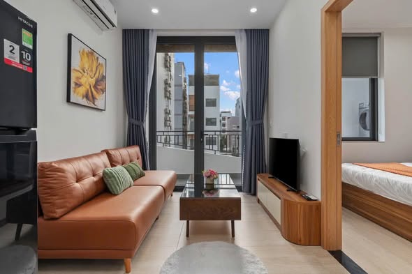 Velvet Rose Apartments