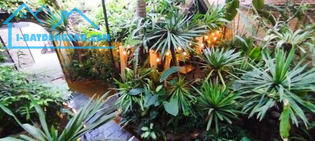 Siêu phẩm Nguyễn Khánh Toàn phân lô – ô tô – vỉa hè – kinh doanh 265m2 – MT17m chỉ 90 tỷ .