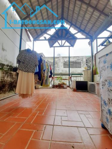 Cần bán gấp nhà Hoàng Hoa Thám, P6, BT, DT: 3.8x10.5m2, 3 tấm, Giá : 7.6 tỷ