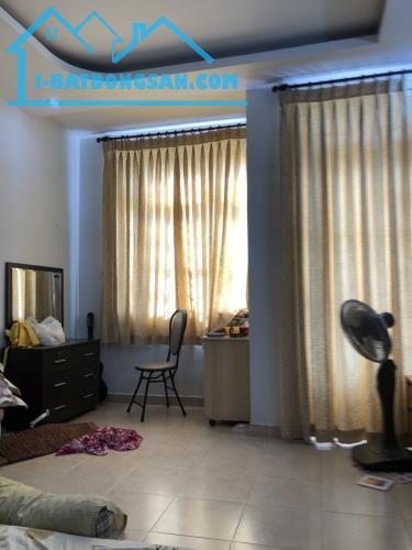 HÀNG THƠM - GẦN CHỢ PHẠM VĂN HAI - TÂN BÌNH - 5 TẤM ĐẸP CHỈ 6.8 TỶ