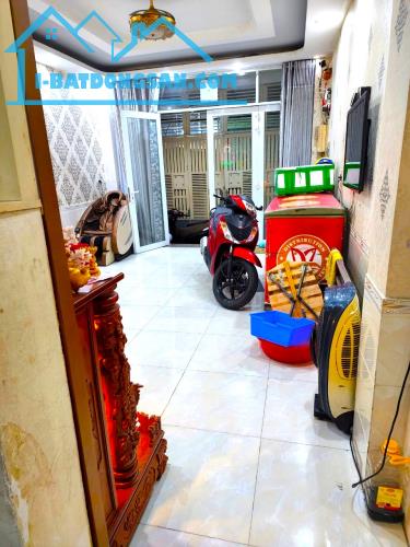 NGỘP BANK GIẢM 3 TỶ BÁN GẤP NHÀ ĐẸP SÁT MT NGUYỄN THÔNG QUẬN 3 - 6TẦNG 10PN 52M2 7,2TỶ TL