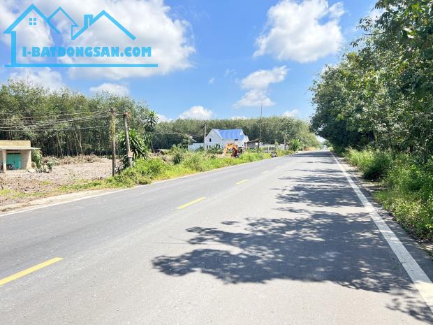 NHÁNH CAO BÁ QUÁT, NGAY KCN VIỆT-HÀN 2.500M2 THỔ CƯ, DÂN Ở SAN SÁT NHAU 300 TRIỆU