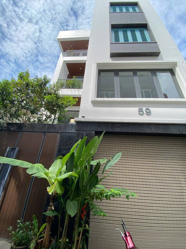 Bán biệt thự Nguyễn Thông, Quận 3, 5 tầng, khu TT thuận tiện di chuyển, 6pn, giá 29,5 tỷ