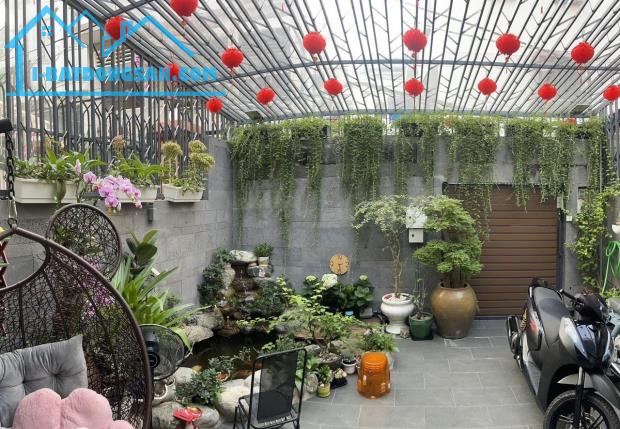HANG HOT ! NHÀ LẠC LONG QUÂN, Q TÂN BÌNH, DT: 4X13M, 4 TẦNG, GIÁ: 7.5 TỶ, LH: 0938498349