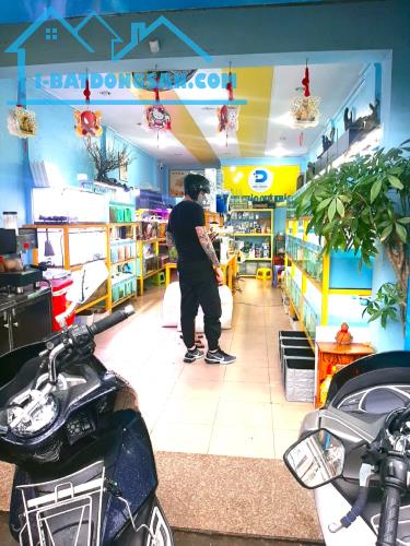 MẶT TIỀN KINH DOANH NGUYỄN TẤT THÀNH QUẬN 4 - 2TẦNG 4PN 66M2 - CHỈ 14 TỶ TL.
